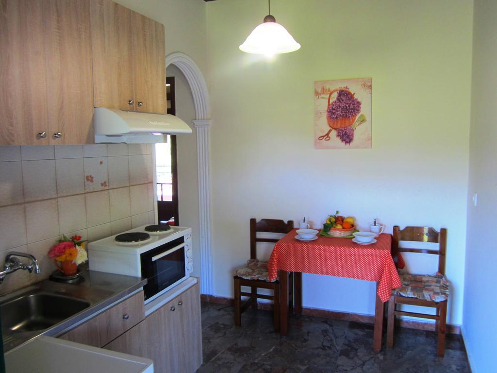 Varvara Studios & Apartments I Peroulades  Room photo
