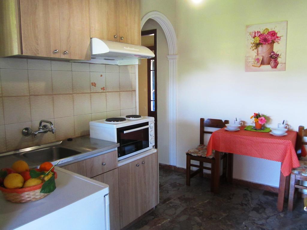 Varvara Studios & Apartments I Peroulades  Room photo